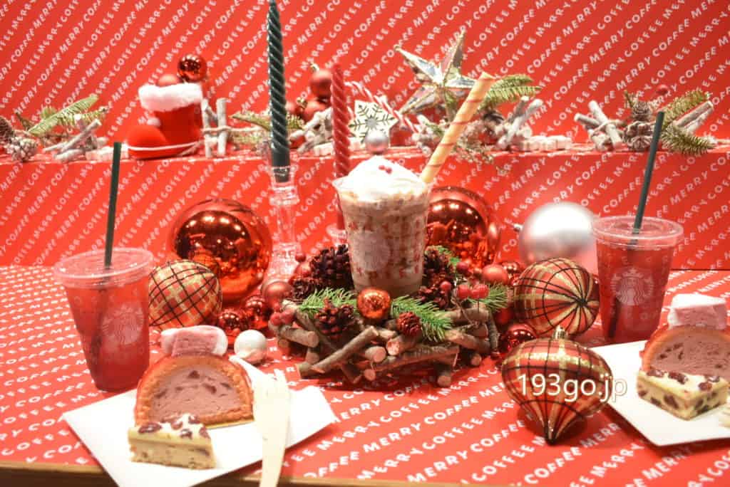 スタバ新作 クリスマス19 12 4から登場 サンタブーツ チョコレート フラペチーノ 遊び心いっぱい お菓子が詰まってる 193go Jp いくみごードットジェイピー