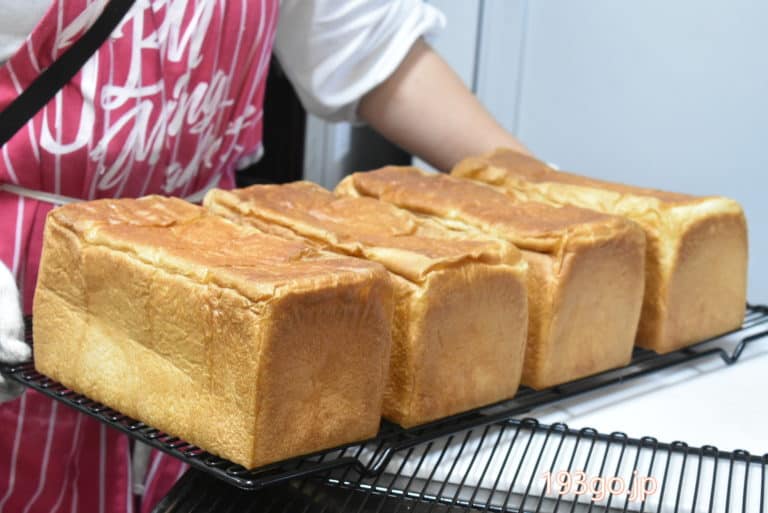 高級食パン専門店