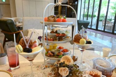 横浜・桜木町「リストランテマンジャーレ 伊勢山」の「トリート・アフタヌーンティー~芋・栗・かぼちゃ 秋の収穫祭~」へ!ハロウィンカラーが可愛いスイーツ&生搾りモンブランパフェを堪能