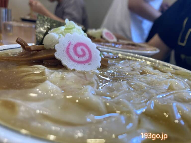 荻窪の話題のラーメン店「there is ramen（ゼアー イズ ラーメン）」へ
